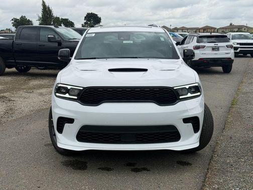 White Knuckle Clearcoat 2026 Dodge Durango GT Plus HEMI V8