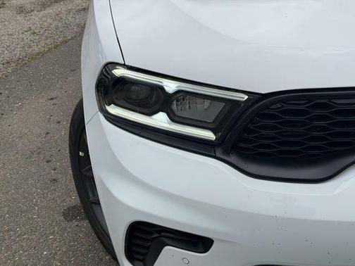 White Knuckle Clearcoat 2026 Dodge Durango GT Plus HEMI V8