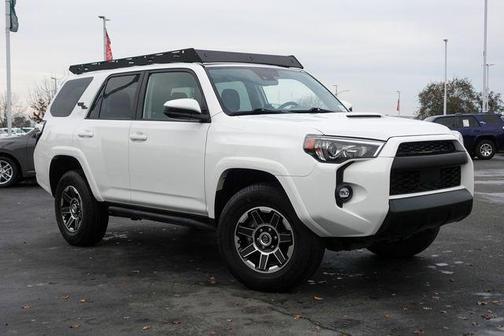 2024 Toyota 4Runner TRD Off Road