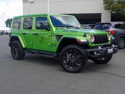 Mojito! Clearcoat 2025 Jeep Wrangler 4xe Sahara