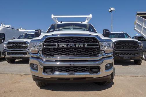 2024 RAM 3500 Tradesman