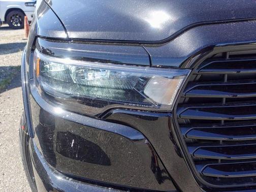 Diamond Black 2026 RAM 1500 Laramie