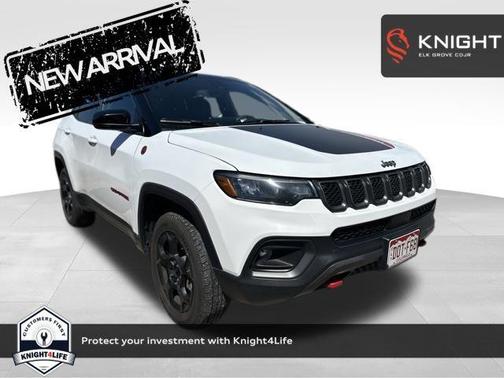 Bright White Clearcoat 2024 Jeep Compass Trailhawk