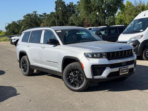 Silver Zynith 2026 Jeep Grand Cherokee L Laredo