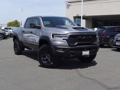 Billet Silver Metallic Clearcoat 2026 RAM 1500 RHO