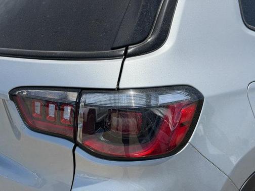 Silver Zynith 2026 Jeep Compass Limited