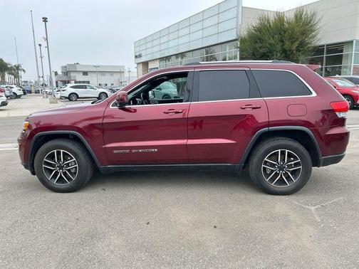 2019 Jeep Grand Cherokee Laredo E