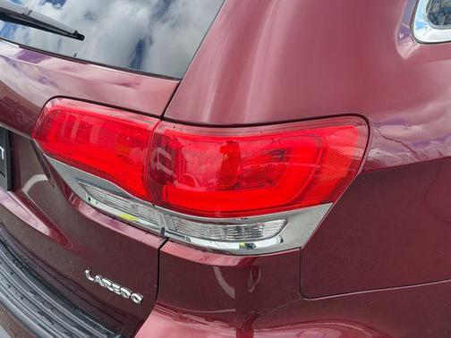 2019 Jeep Grand Cherokee Laredo E