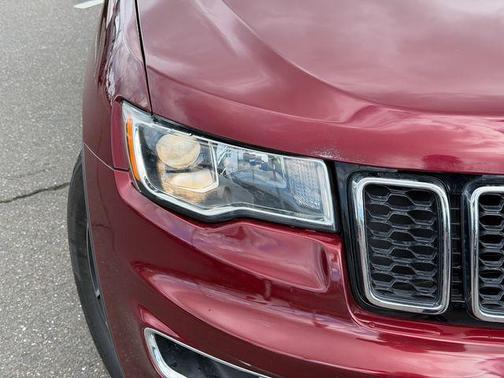 2019 Jeep Grand Cherokee Laredo E