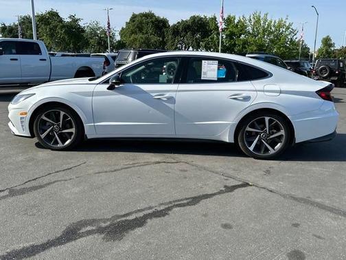 2021 Hyundai SONATA SEL Plus