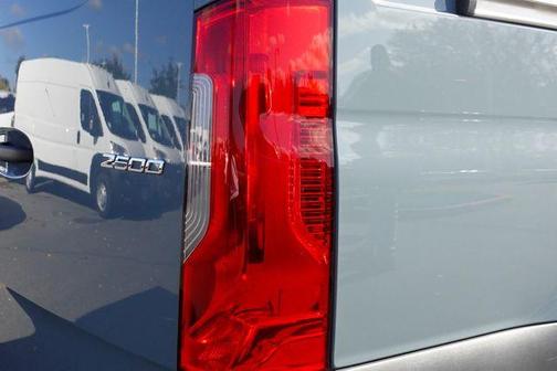 2024 Mercedes-Benz Sprinter 2500 144 WB