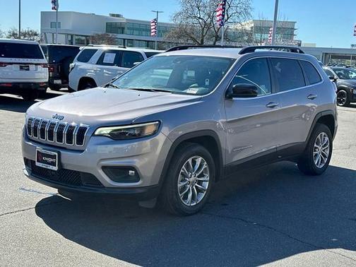 2022 Jeep Cherokee Latitude Lux