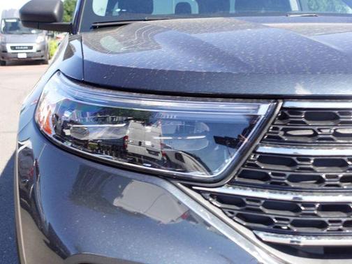 Stone Blue Metallic 2022 Ford Explorer XLT