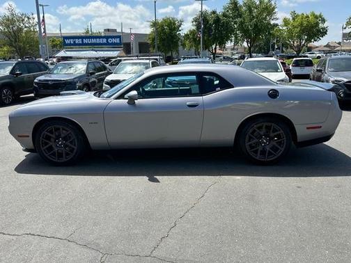 2017 Dodge Challenger R/T
