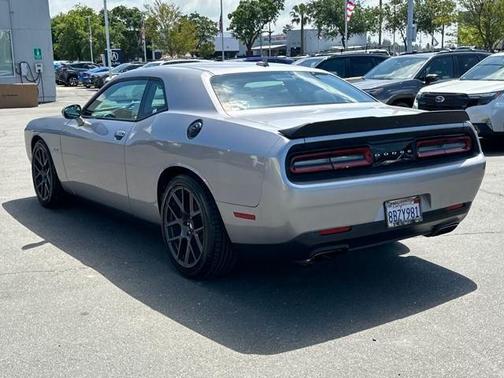 2017 Dodge Challenger R/T