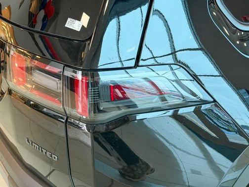 2026 Jeep Cherokee LAREDO/LIMITED