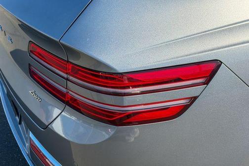 2025 Genesis GV80 2.5T