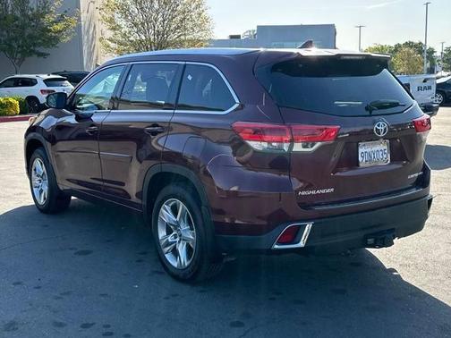 2017 Toyota Highlander Limited