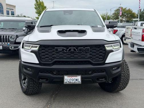 Bright White Clearcoat 2026 RAM 1500 RHO