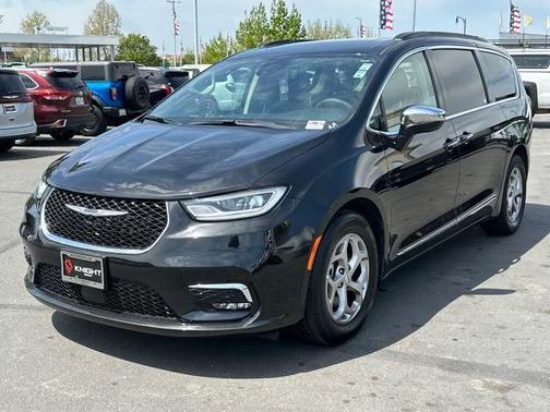 2023 Chrysler Pacifica Limited