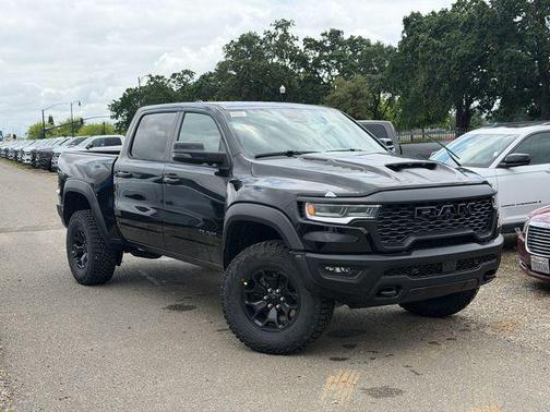 Diamond Black 2026 RAM 1500 RHO