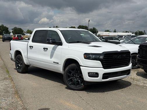 Bright White Clearcoat 2026 RAM 1500 Laramie