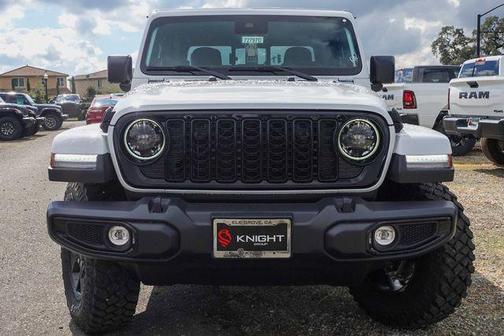 2025 Jeep Gladiator Sport