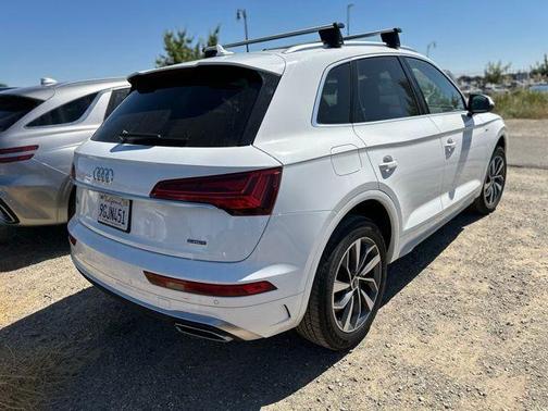 2023 Audi Q5 45 S line quattro Premium