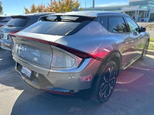 2024 Kia EV6 Wind