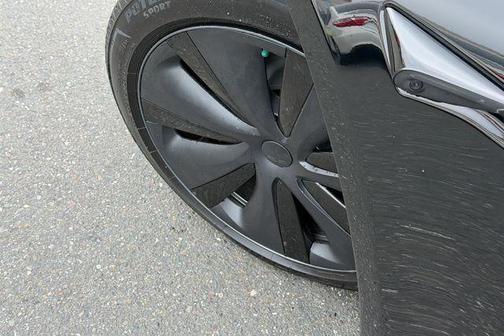 2022 Tesla Model S Base