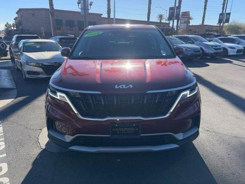 2024 Kia Carnival LX