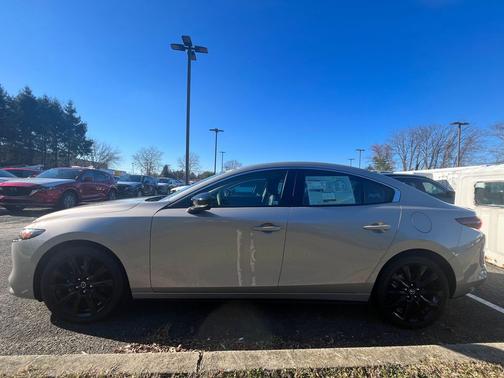 Platinum Quartz Metallic 2026 Mazda Mazda3 2.5 S Select Sport