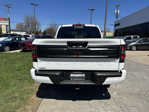 Glacier White 2026 Nissan Frontier PRO-4X