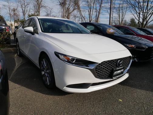 Snowflake White Pearl Mica 2026 Mazda Mazda3 FWD w/Preferred Package