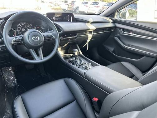 Snowflake White Pearl Mica 2026 Mazda Mazda3 FWD w/Preferred Package