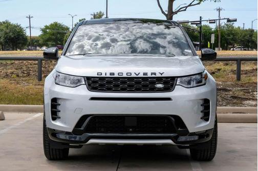 Hakuba Silver 2026 Land Rover Discovery Sport Landmark