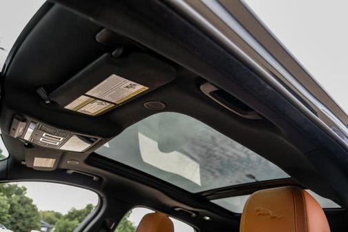 Santorini Black 2026 Jaguar F-PACE P250 R-Dynamic S