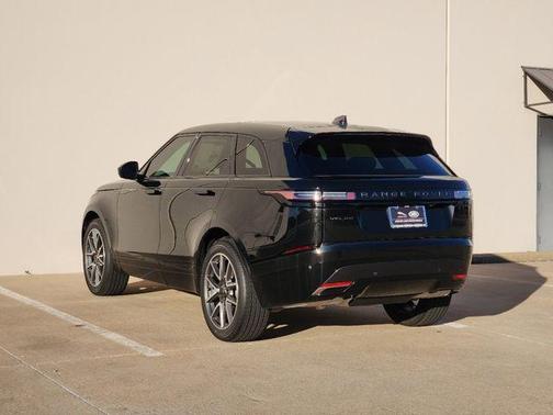 Santorini Black 2025 Land Rover Range Rover Velar P400 Dynamic SE