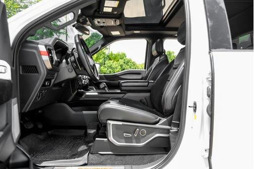 Oxford White 2023 Ford F-150 Raptor