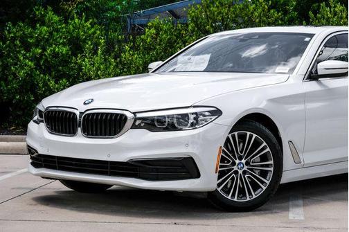 Alpine White 2020 BMW 530 i