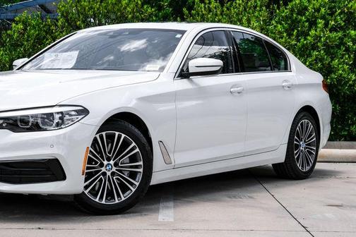 Alpine White 2020 BMW 530 i