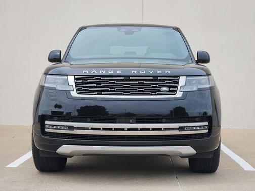 Santorini Black 2024 Land Rover Range Rover P400 SE
