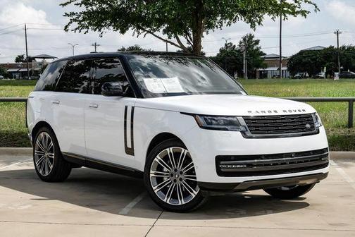 Fuji White 2025 Land Rover Range Rover P400 SE