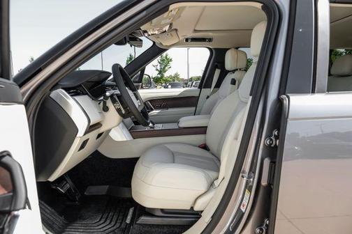 Eiger Grey 2026 Land Rover Range Rover P530 SE 7 Seat