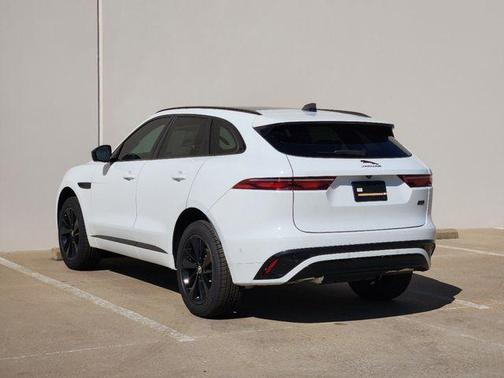 Fuji White 2026 Jaguar F-PACE P250 R-Dynamic S