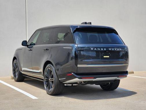 Carpathian Grey 2026 Land Rover Range Rover P530 SE 7 Seat