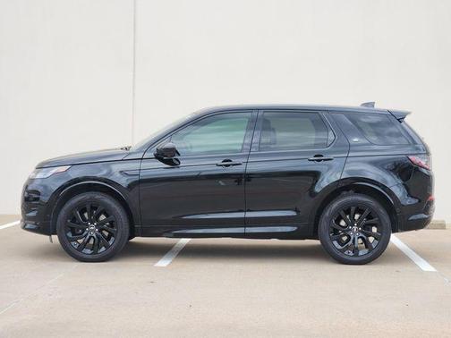 Santorini Black 2025 Land Rover Discovery Sport Dynamic SE