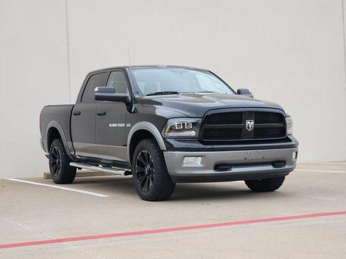 Black 2012 RAM 1500 SLT