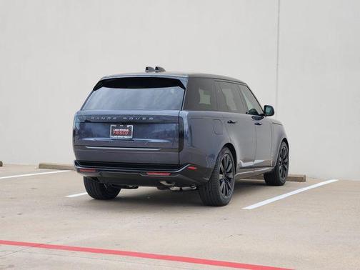 Varesine Blue 2026 Land Rover Range Rover P400 SE 7 Seat
