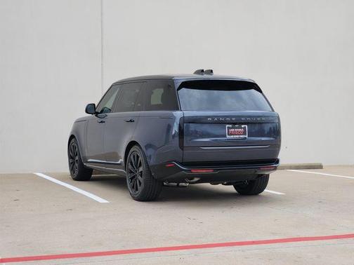 Varesine Blue 2026 Land Rover Range Rover P400 SE 7 Seat